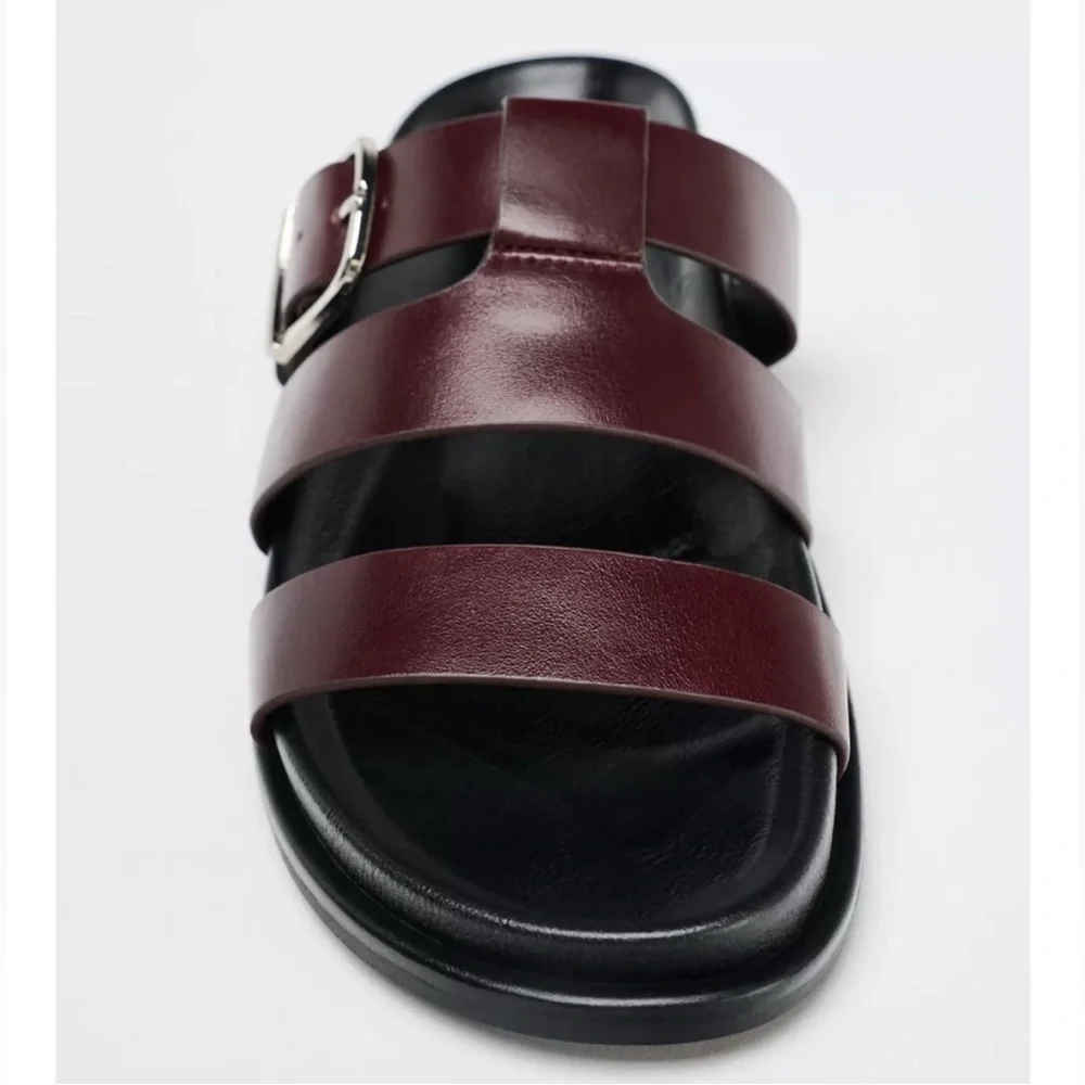 Stylish Burgundy Leather Slide Sandals - Picture 3 of 3